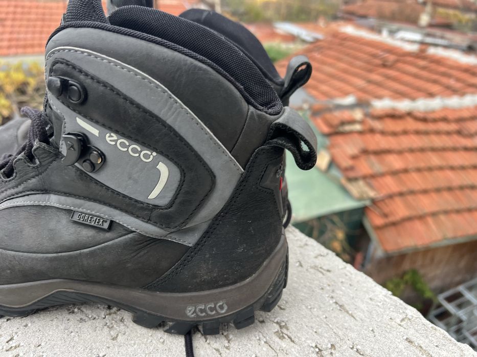 Ecco Gore-Tex 43 Vibram