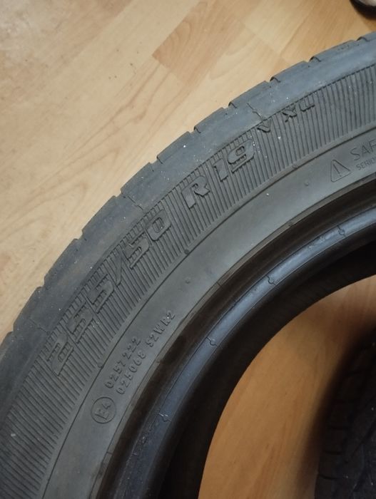 Гуми 255х50х19 Дженерал