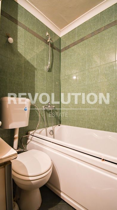 Дава се под наем Едностаен апартамент в София, Стрелбище - 40 кв.м за 400 € - Снимка #4