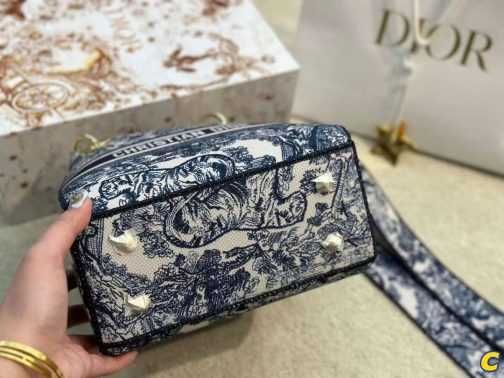 Geanta de mana dama Dior 260328