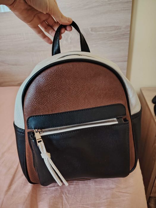 Нова дамска раница трицветна