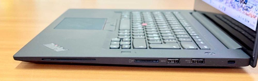 15.6" 4K Touch/Lenovo X1 Extreme/i7-8750H/32GB/512GB SSD/GTX 1050 Ti