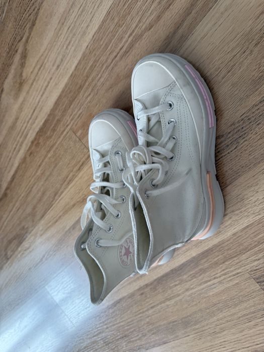 Ghete panza Converse