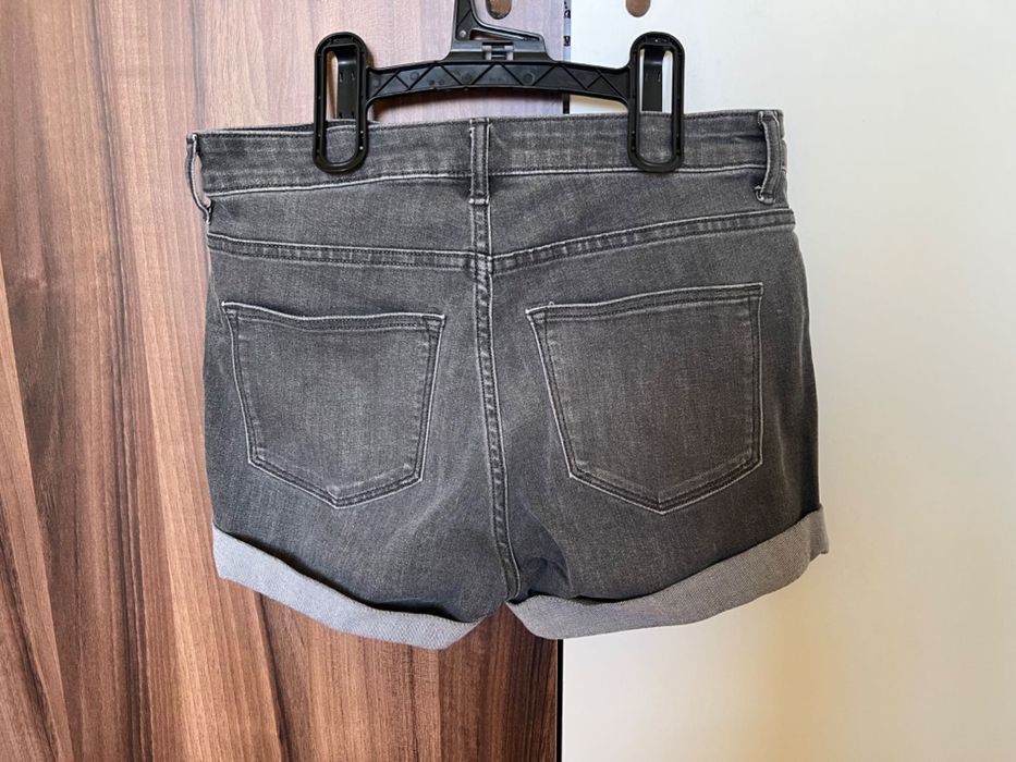 Лот къси панталони