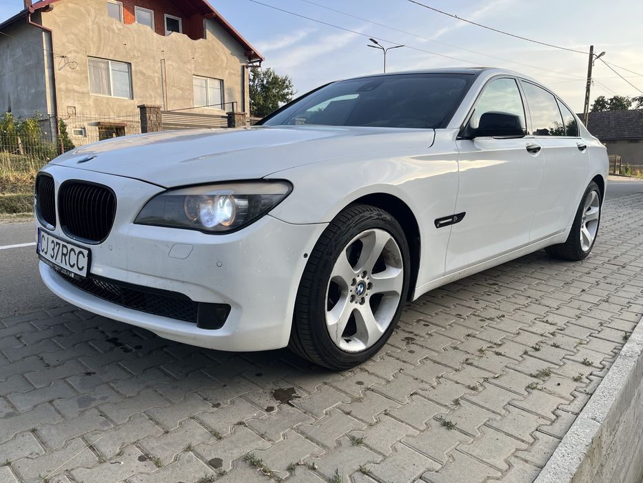 Vand BMW seria 7 F01 730 diesel 245 cai euro 5