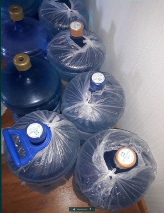 Бутыли, Россия (пищевой пластик) для воды 19 л.