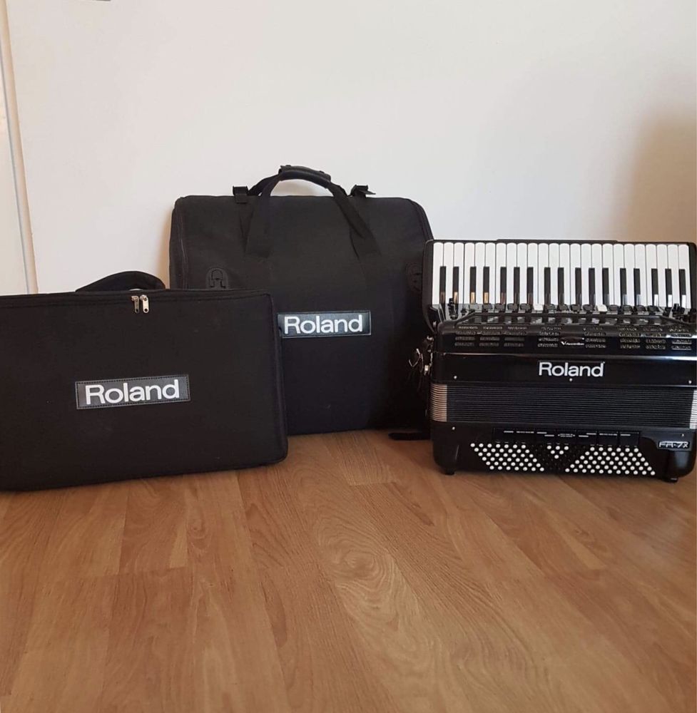 Vand urgent Roland FR7X impecabil