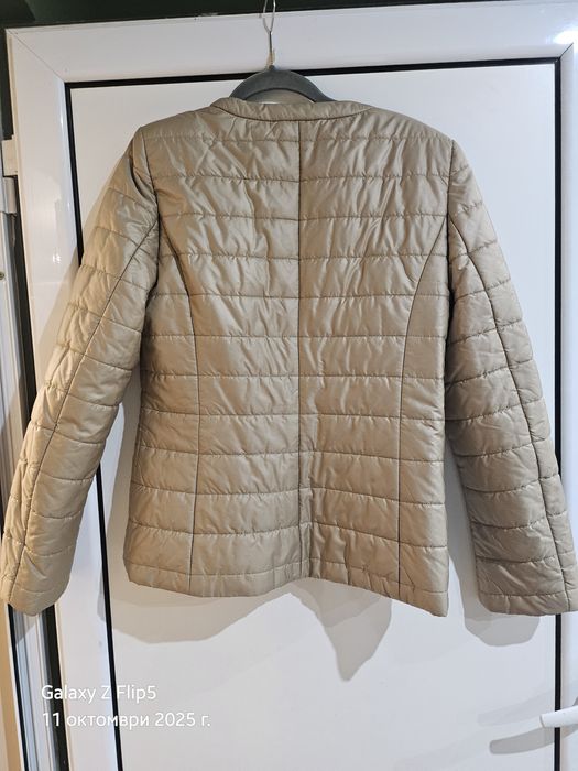 Яке Kensol бежов цвят