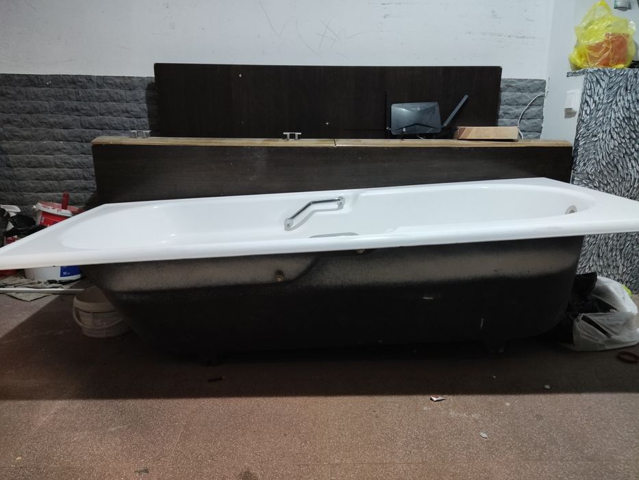 Продам ванную чугунная в хорошем состоянии