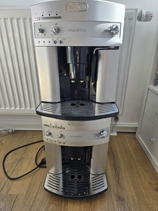 2 x Delonghi magnifica defecte