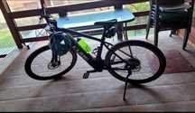 Bicicleta CUBE Reaction Hybrid ONE 625 21' L-XL