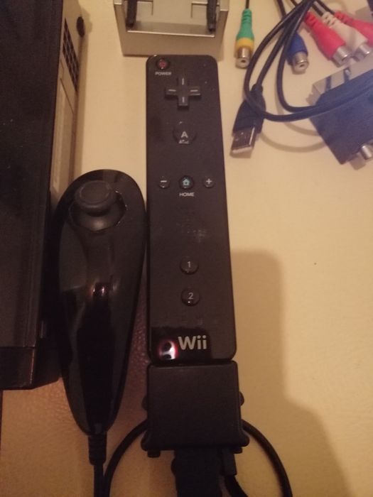 Consolă Wii, nu mă pricep ce model