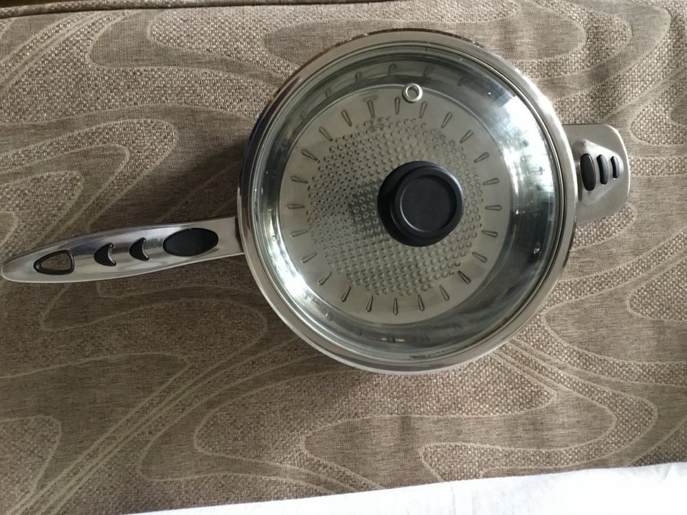 Vand tigaie 26 cm din inox