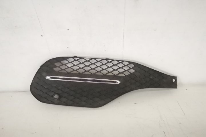 Оригинална странична решетка за проектор от дясната страна в добро със