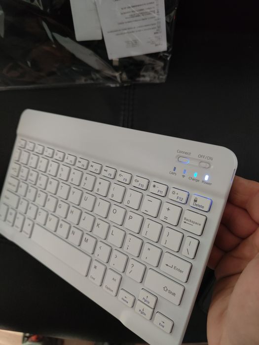 Mini tastatură wireless, design modern, acumulator superslim, compatib