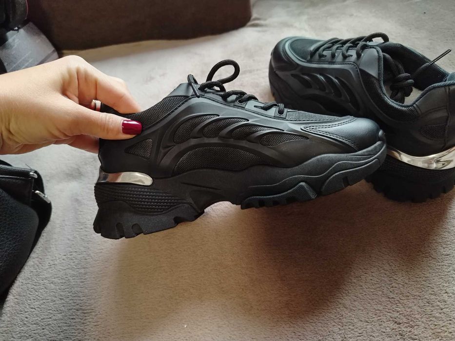 Дамски маратонки