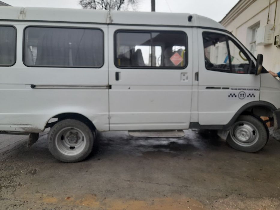 Газель бизнес 2012 йилда ишлаб чикарилган