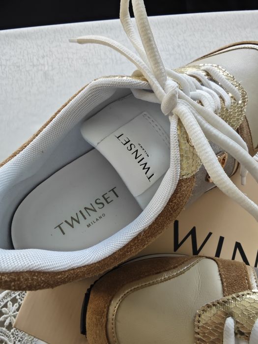 TWIN SET прекрасни маратонки нови