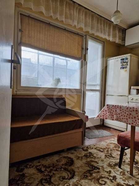 Продава се Двустаен апартамент в Бургас, Славейков - 66 кв.м за 2046 €/кв.м - Снимка #6