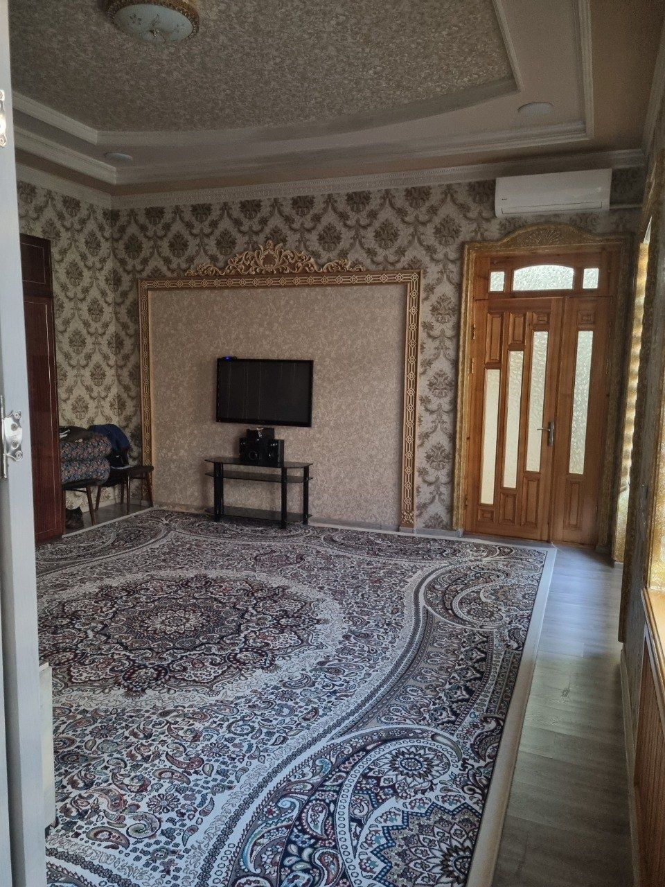 Тошкент шахрида участка сотилади.