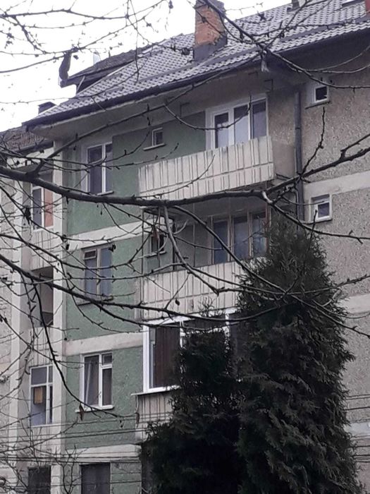 Închiriez garsonieră