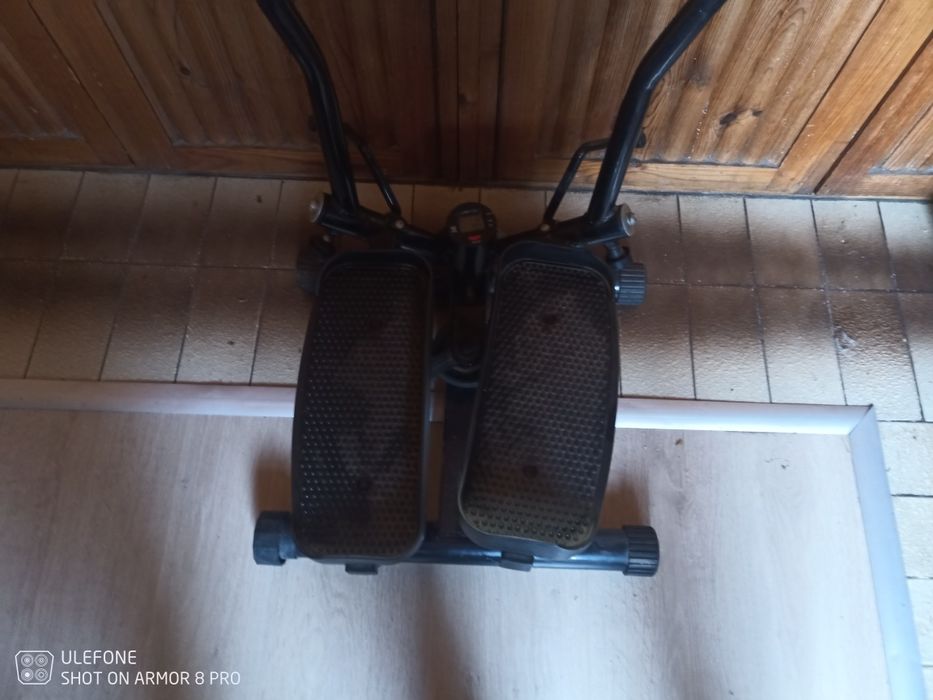 Степер със дръжки