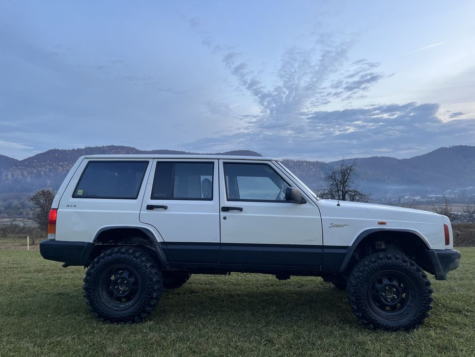 Vand jeep cherokee xj