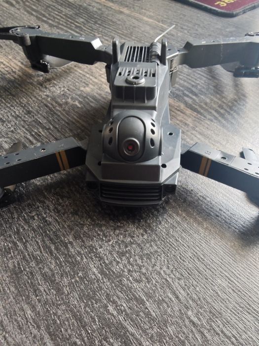 Дрон с камерой. HD Camera