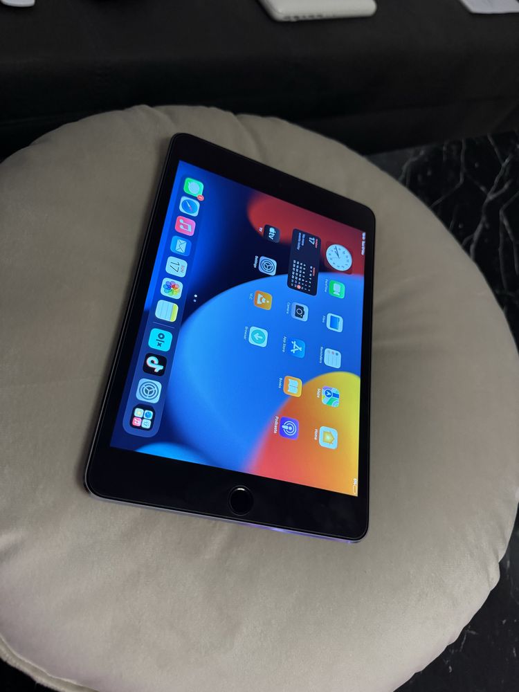 Apple iPad mini 4 Wi-Fi 128GB - бартер Playstation Portal