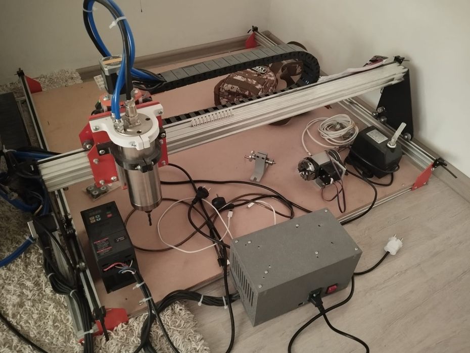 Четырех координатный гравировально фрезерный станок