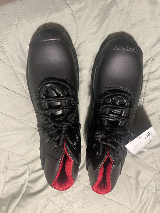 Работни ботуши,боти 43 номер с бомбе зимни