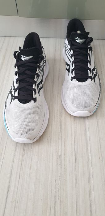 Saucony Kinvara 12 UK 8.5  / 43/27.5см ОРИГИНАЛ! Мъжки Маратонки!