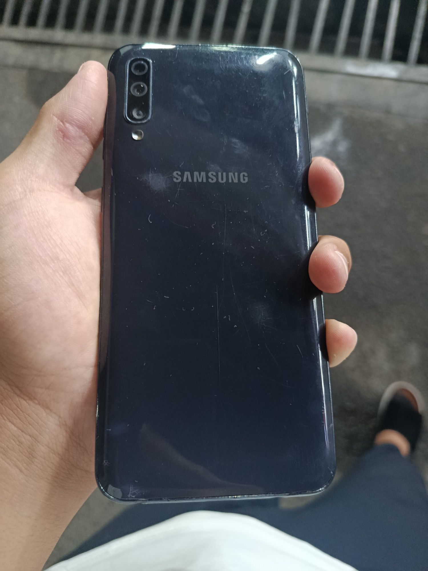 Samsung a50 srochnaaa