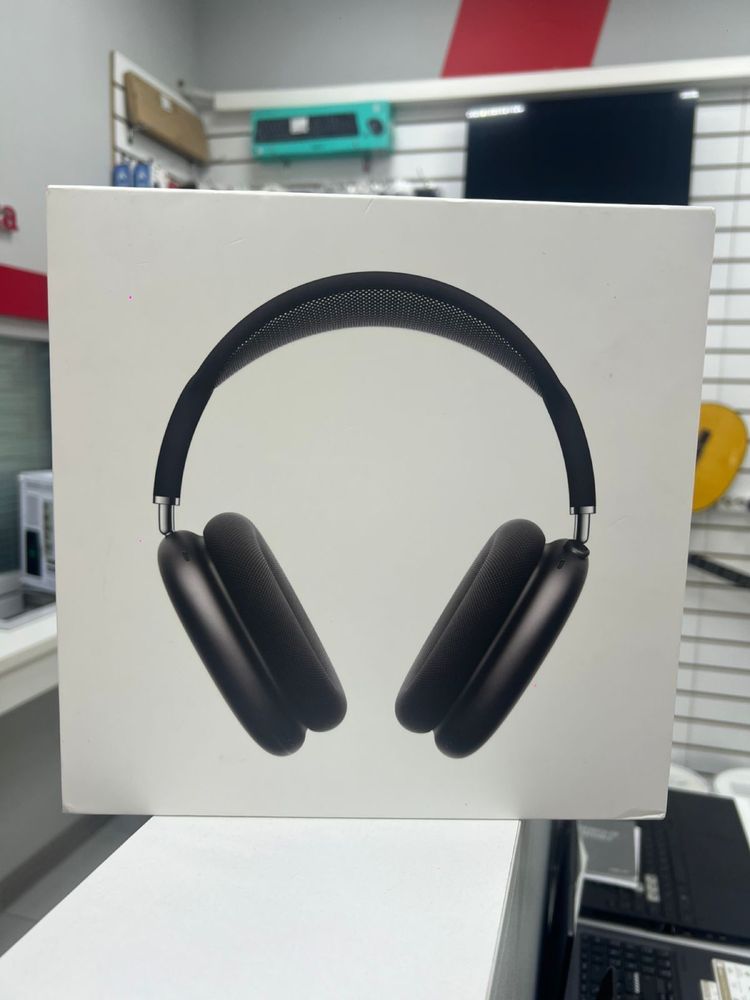 AirPods Max lightning (p25)