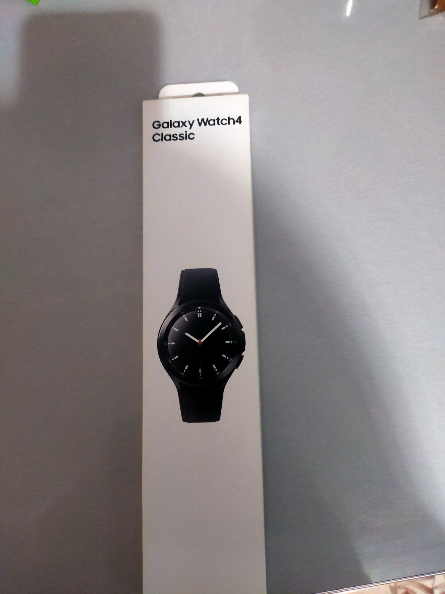 Продам Galaxcy Watch4