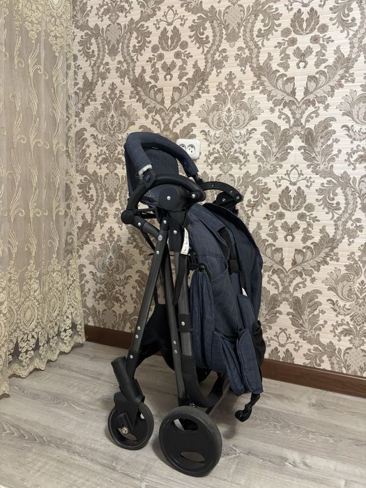 Коляска детская в хорошем качестве