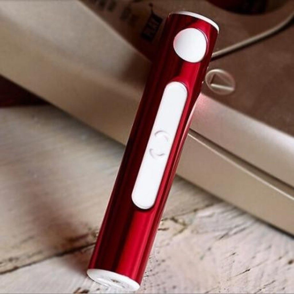 USB запалка, подходяща както за дамите, така и за кавалерите.