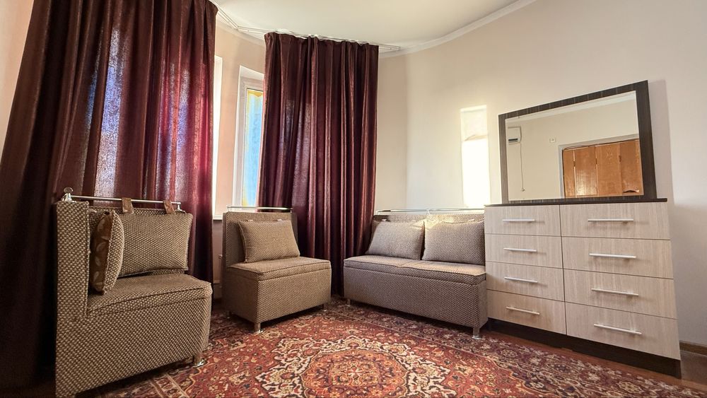 Сдается в аренду квартира в центре, метро Ойбек