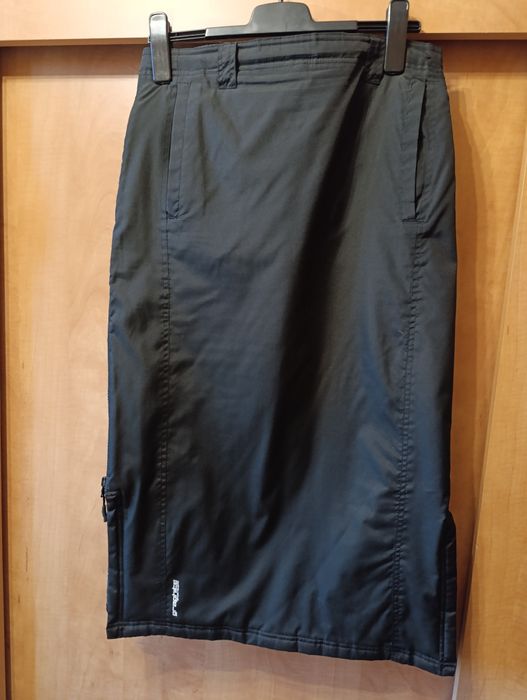 Fusta neagra căptușită