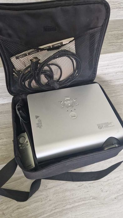 Videoproiector TOSHIBA TDP-T40