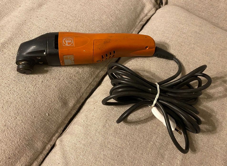 Unealta multifunctionala Fein SuperCut FSC 2.0 - pe fir