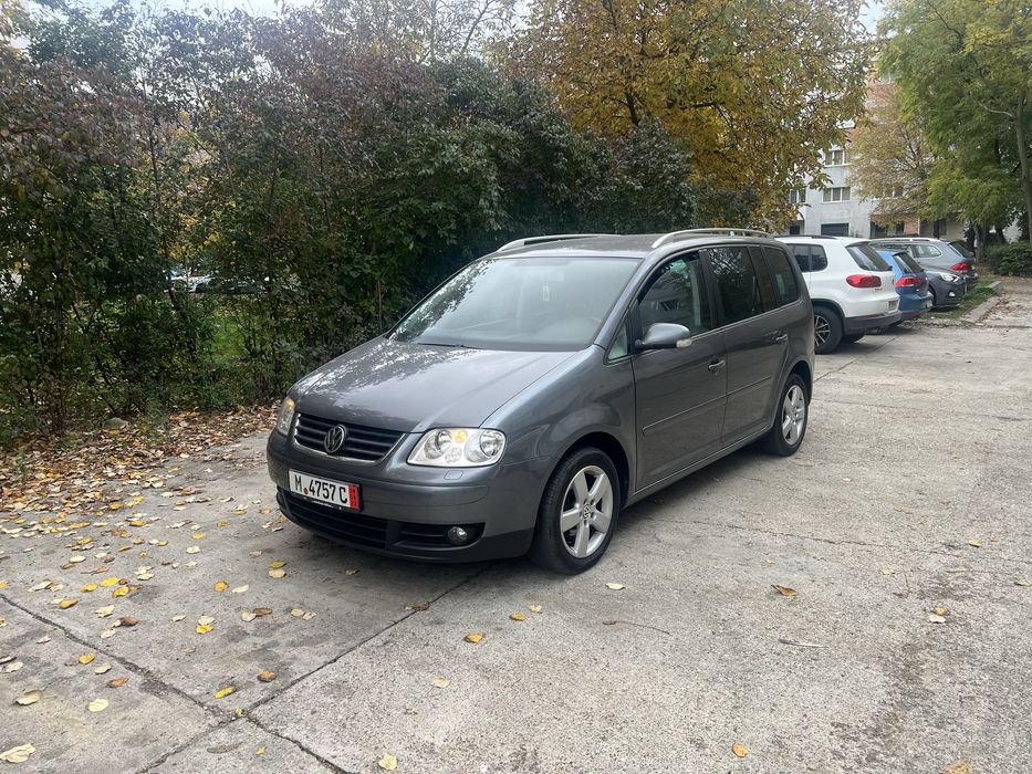 VW Touran 2.0TDI 140cp Automat