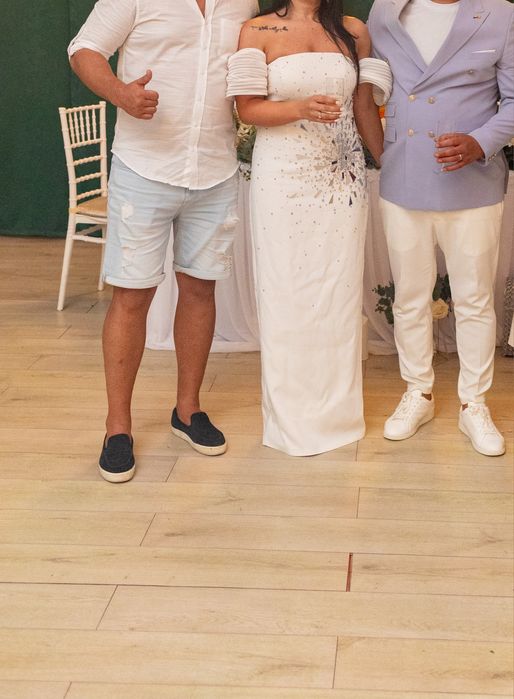 Rochie alba lunga superba