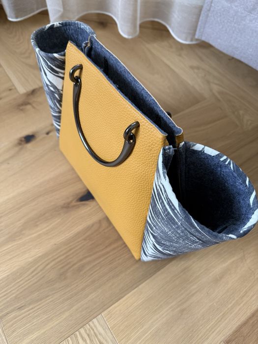 Дамска чанта, жълта