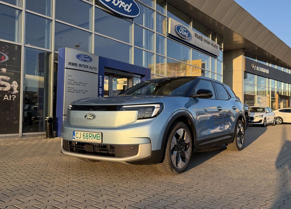 Ford Explorer Ford Explorer EV 5 usi Premium electric, autonomie extinsă 340 CP AWD