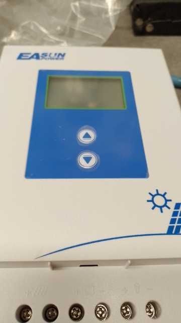 Controler încărcare solară Easun iCharger MPPT-2420, 12/24V, 20A (NOU)
