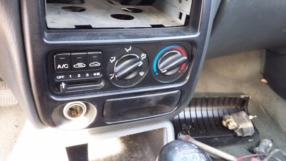 Хюндай Акцент/Hyundai Accent- 1.5 бензин на- части