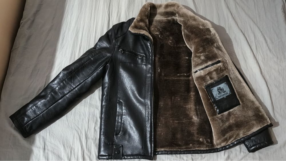 Куртка зимняя теплая…..