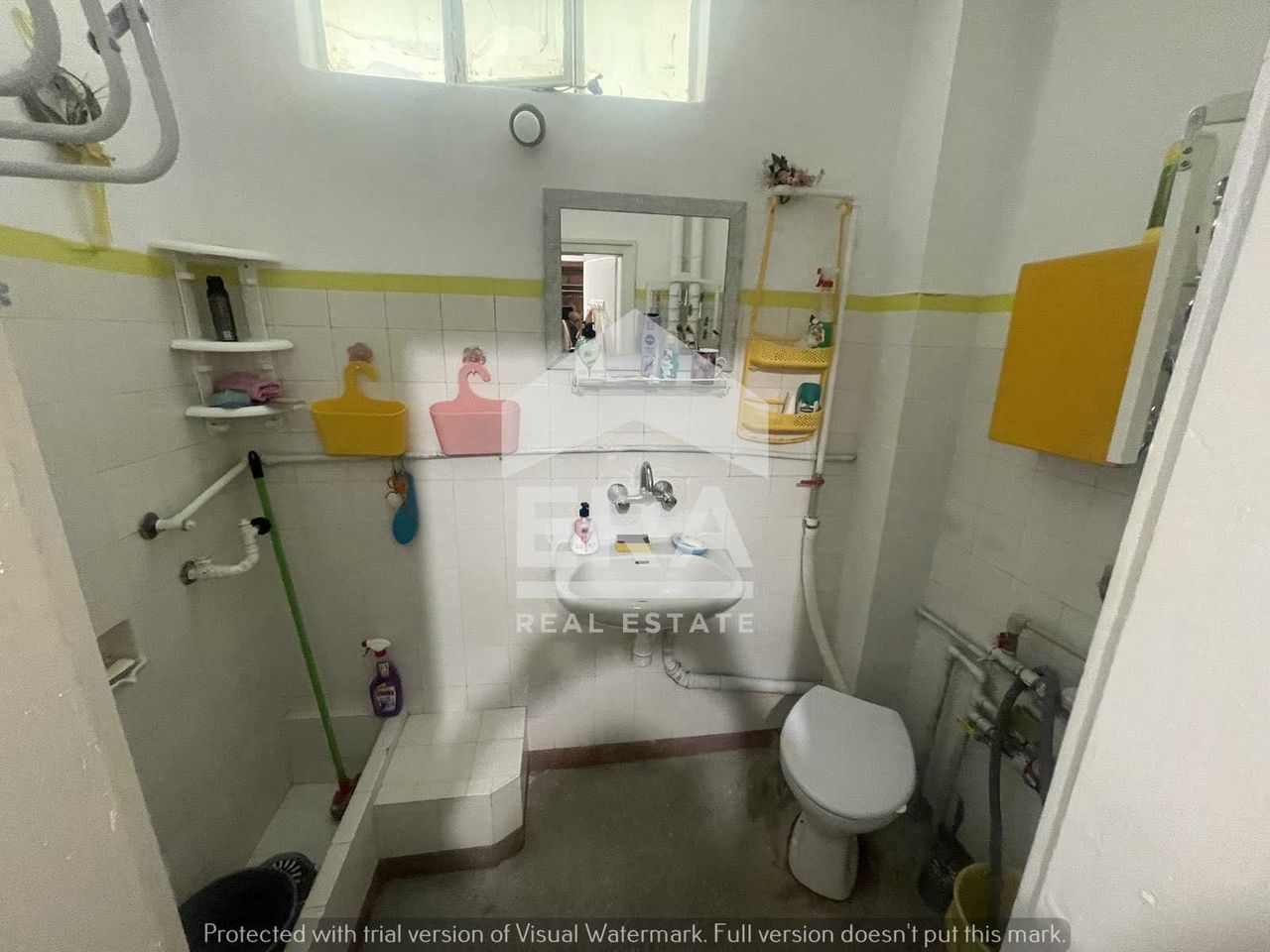 Продава се Тристаен апартамент в Русе, Център - 73 кв.м за 1946 €/кв.м - Снимка #6