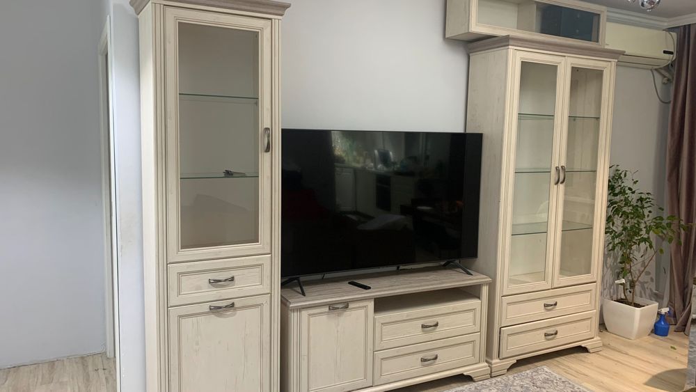 Мебель для гостиной (Стенка)